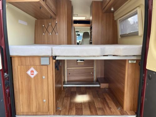 Globecar Globescout 3 Berth Coachbuilt Campervan fx13 aof-09-04-2026 (13)