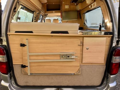 Mandale-Compact-2-Berth-Hi-Top-Coachbuilt-Campervan-YC09-NXA 10 - 03-05-2024