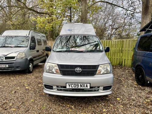 Mandale Compact 2 Berth Hi Top Coachbuilt Campervan c09-nxa-18-11-2025 (1)