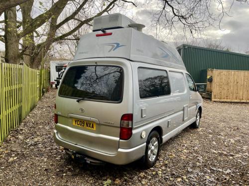 Mandale Compact 2 Berth Hi Top Coachbuilt Campervan c09-nxa-18-11-2025 (8)
