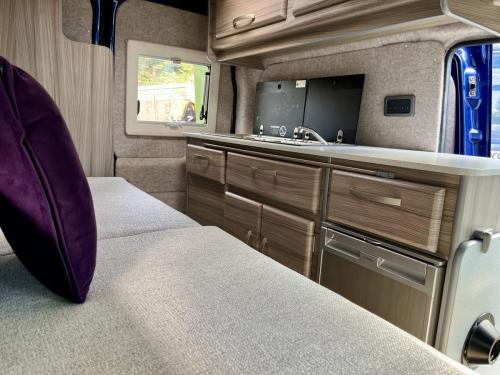 Nu Venture Compact 2 Berth High Top Campervan NV16 VKT 18-09-2025 (9)