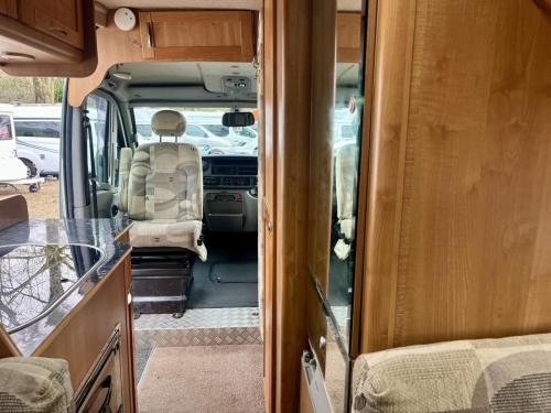 Renault Master 2 Berth Campervan hn55-ewl-08-10-2025 (14)