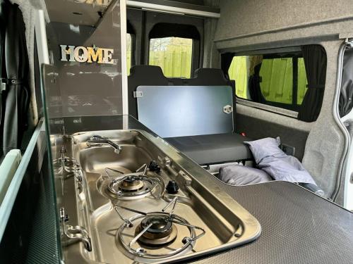 Renault Traffic 2 Berth High-Top Campervan nx16-veh-08-01-2026 (7)