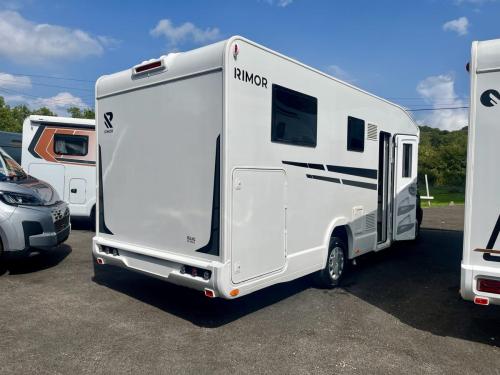 Rimor Kilig 95 Plus 5 Berth Low Profile Motorhome r75931-02-09-2025 (3)