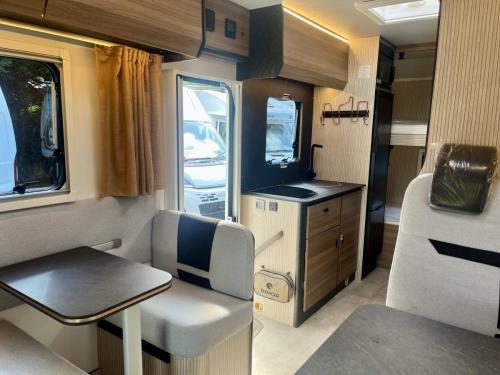 Rimor Sarus 9 6 Berth Coachbuilt Motorhome r65778-02-09-2025 (4)