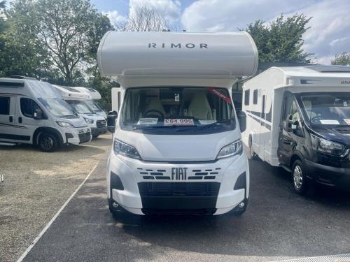 Rimor Sarus 9 6 Berth Coachbuilt Motorhome r65778-02-09-2025 (7)