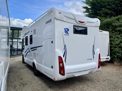 Rimor Superbrig 687 TC 4 Berth Coachbuilt Motorhome r39391-02-09-2025 (12)