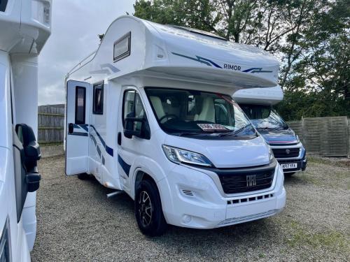 Rimor Superbrig 687 TC 4 Berth Coachbuilt Motorhome r39391-02-09-2025 (5)