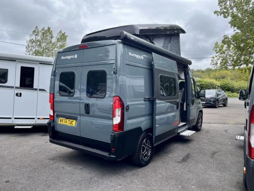 Sunlight Cliff 602 RT 4 Berth Coachbuilt Pop Top Campervan-nx74-cuc-10-05-2026 (10)
