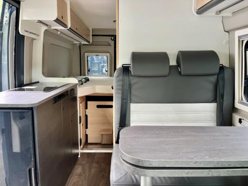 Sunlight Cliff 602 RT 4 Berth Coachbuilt Pop Top Campervan-nx74-cuc-10-05-2026 (5)