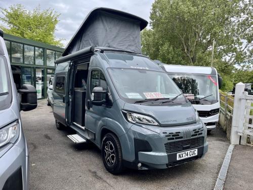 Sunlight Cliff 602 RT 4 Berth Coachbuilt Pop Top Campervan-nx74-cuc-10-05-2026 (9)