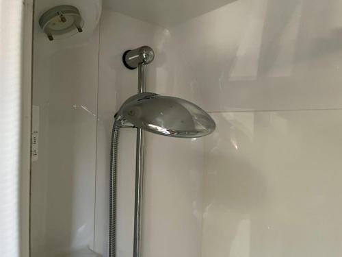 Swift Bolero 612 2 Berth Low Profile Motorhome nx66 dky 01-05-2025 (8)