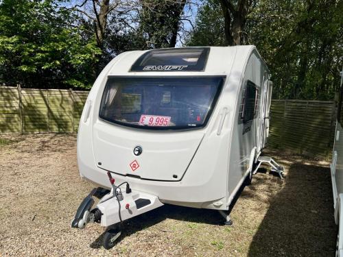 Swift Lifestyle 2 2 Berth Touring Caravan 30-04-2025 (2)