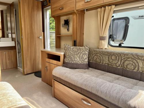 Swift Lifestyle 2 2 Berth Touring Caravan 30-04-2025 (3)