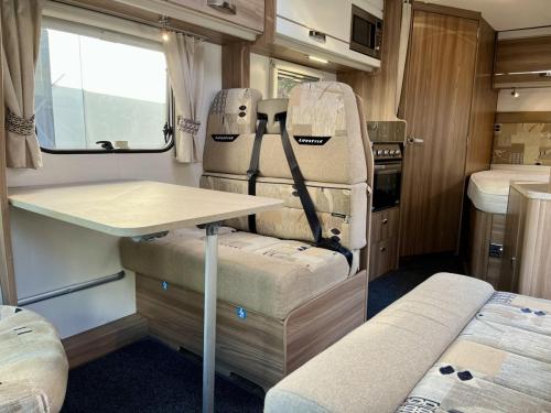 Swift Lifestyle 664 4 Berth Low Profile Motorhome hx65 azb 09-09-2025 (8)