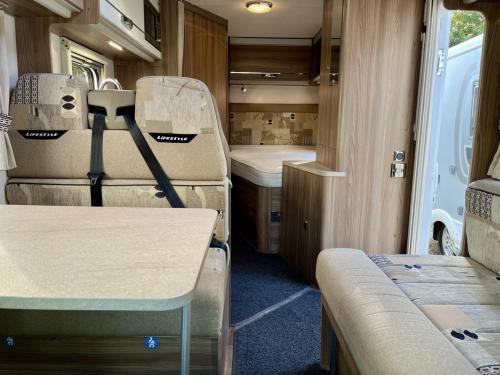 Swift Lifestyle 664 4 Berth Low Profile Motorhome hx65 azb 09-09-2025 (9)