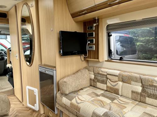 Swift Mondial RL 2 Berth Coachbuilt Campervan NX08 AYH (4)