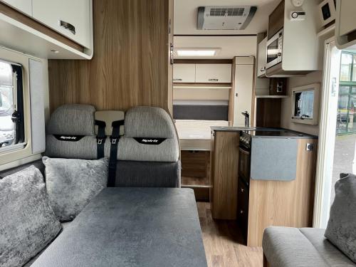 Swift Spirit 694 4 Berth Low Profile Motorhome hg19-yah-27-11-2025 (7)