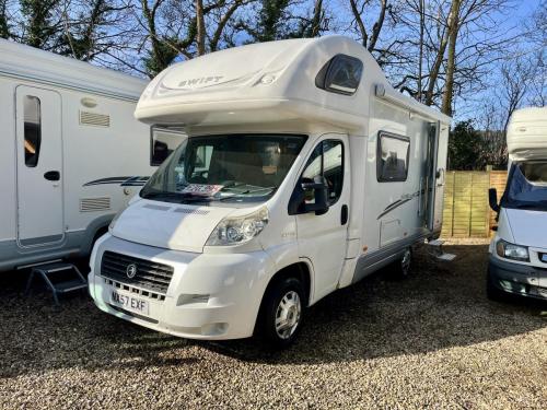 Swift Sundance 590RS 5 Berth Coachbuilt Motorhome nx57-exf-14-02-2025 (2)