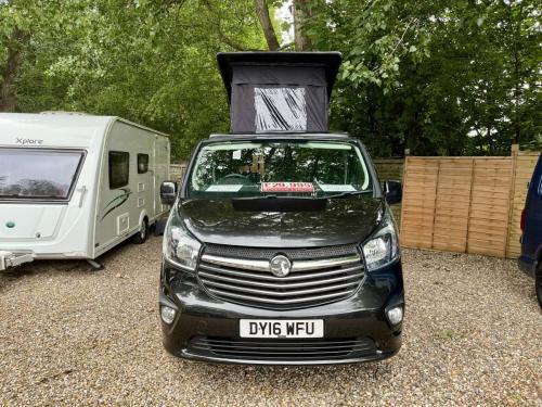 Vauxhall Vivaro 4 Berth Pop Top Campervan dy16 wfu 17-06-2025 (2)