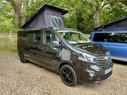 Vauxhall Vivaro 4 Berth Pop Top Campervan dy16 wfu 17-06-2025 (4)