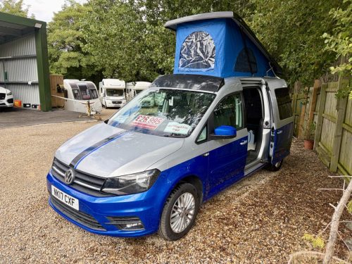 Volkswagen Caddy Maxi 2 Berth Pop Top Campervan nk17-cxf-28-07-2026 (1)
