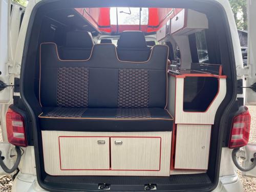 Volkswagen Transporter T.6 SWB T28 4 Berth Pop Top Campervan gj68-lkk-06-07-2025 (10)