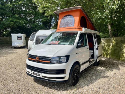 Volkswagen Transporter T.6 SWB T28 4 Berth Pop Top Campervan gj68-lkk-06-07-2025 (2)