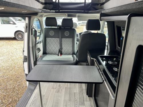 Volkswagen Transporter T5.1 SWB T28 4 Berth Pop Top Campervan gf65-bnk-08-03-2026 (9)