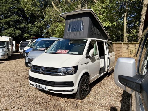 Volkswagen Transporter T6 LWB 4 Berth Pop Top Campervan 10-09-2026-bd68-eja (2)