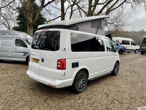 Volkswagen Transporter T6 SWB T28 4 Berth Pop Top Campervan gf19-eao-02-02-2026 (1)