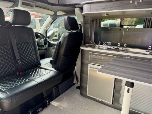 Volkswagen Transporter T6 SWB T30 4 Berth Pop Top Campervan sg17-xea-22-07-2026 (4)
