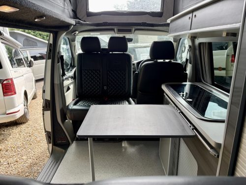 Volkswagen Transporter T6 SWB T30 4 Berth Pop Top Campervan sg17-xea-22-07-2026 (8)