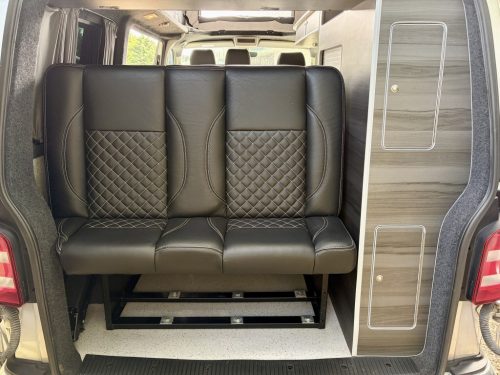 Volkswagen Transporter T6 SWB T30 4 Berth Pop Top Campervan sg17-xea-22-07-2026 (9)