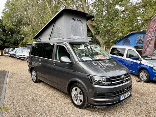 Volkswagen Transporter T6 SWB T32 4 Berth Pop Top Campervan 16-09-2026-wp66-hgc 1A (3)