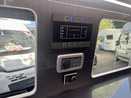 Volkswagen Transporter T6.1 LWB T28 4 Berth Pop Top Campervan YR72 OCE 02-09-2025 (13)