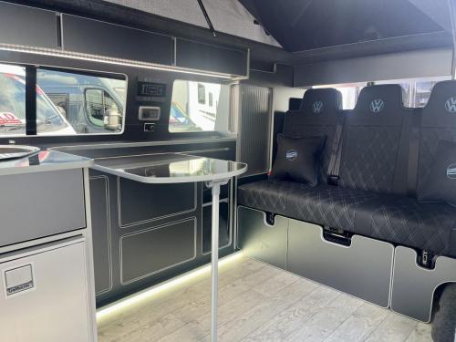 Volkswagen Transporter T6.1 LWB T28 4 Berth Pop Top Campervan YR72 OCE 02-09-2025 (2)