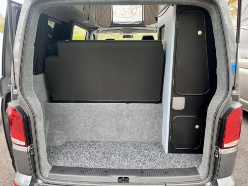 Volkswagen Transporter T6.1 SWB T28 4 Berth Pop Top Campervan 24-04-2025 VGZ 6904 (4)