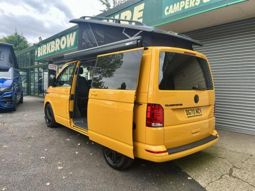 Volkswagen Transporter T6.1 SWB T28 4 Berth Pop Top Campervan DG70 MZV 26-09-2025 (4)