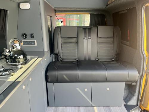 Volkswagen Transporter T6.1 SWB T28 4 Berth Pop Top Campervan el12368 updated 24-04-2025 EL12368 (14)