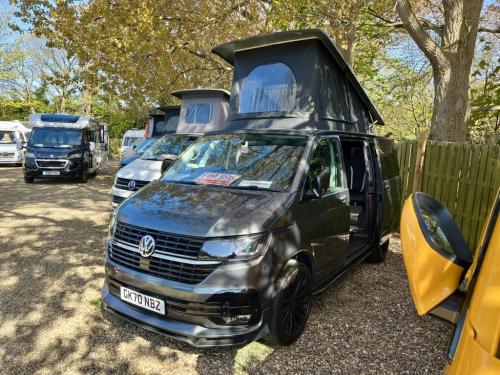 Volkswagen Transporter T6.1 SWB gk70-nbz-02-09-2025 NEW (3)