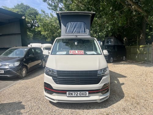 Volkwagen Transporter T6.1 SWB 4 Berth Pop Top Campervan rk72-oxd-15-07-2026 (10)