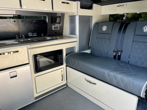 Volkwagen Transporter T6.1 SWB 4 Berth Pop Top Campervan rk72-oxd-15-07-2026 (2)
