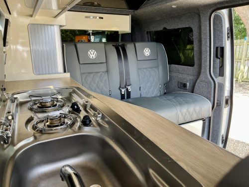 Volkwagen Transporter T6.1 SWB 4 Berth Pop Top Campervan rk72-oxd-15-07-2026 (9)