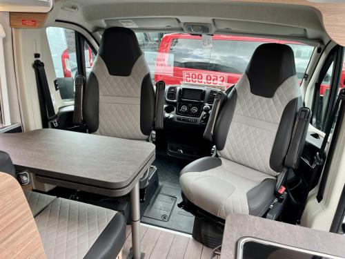 Weinsberg Carabus Edition Fire 540 MQ 3 Berth Coachbuilt Campervan w13192-04-06-2025 (1)