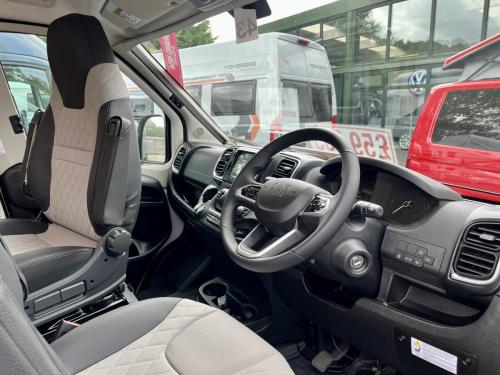 Weinsberg Carabus Edition Fire 540 MQ 3 Berth Coachbuilt Campervan w13192-04-06-2025 (14)