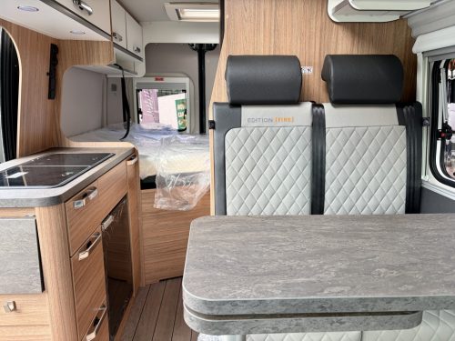 Weinsberg Carabus Edition Fire 540 MQ 3 Berth Coachbuilt Campervan w80655-22-07-2026 (3)