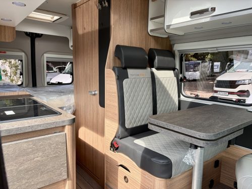 Weinsberg Carabus Edition Fire 540 MQ 3 Berth Coachbuilt Campervan w80655-22-07-2026 (7)