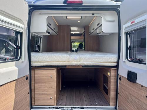 Weinsberg Carabus Edition Fire 630 ME 3 Berth Coachbuilt Campervan w11105-29-05-2025 (16)