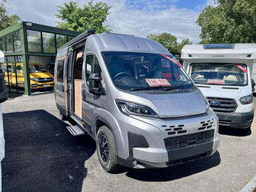 Weinsberg Carabus Edition Fire 630 ME 3 Berth Coachbuilt Campervan w11105-29-05-2025 (3)